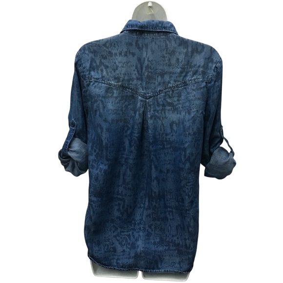 Cloth & Stone Blue Tencel Roll Tab 3/4 Button Pullover Shirt - Women’s XS - Picture 10 of 15